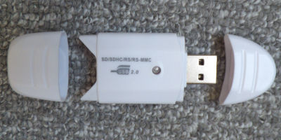 SD�J�[�h�\USB�ϊ��A�_�v�^